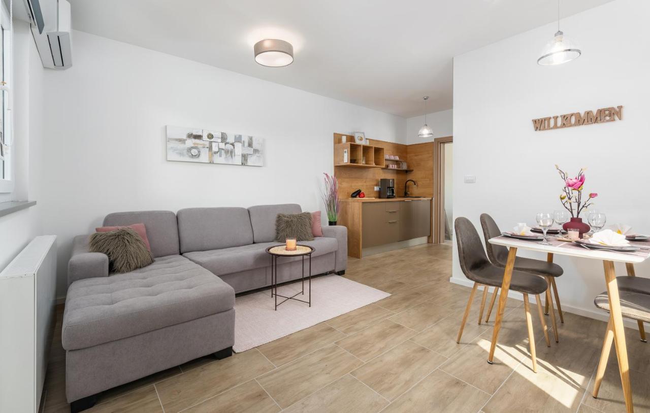 Apartments Amore Fažana Екстериор снимка